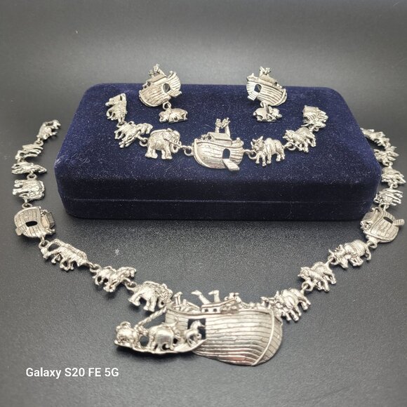 VTG 1995 BERGDORF GOODMAN Silver Noah's Ark Necklace, Bracelet and Earring Set - Picture 1 of 16